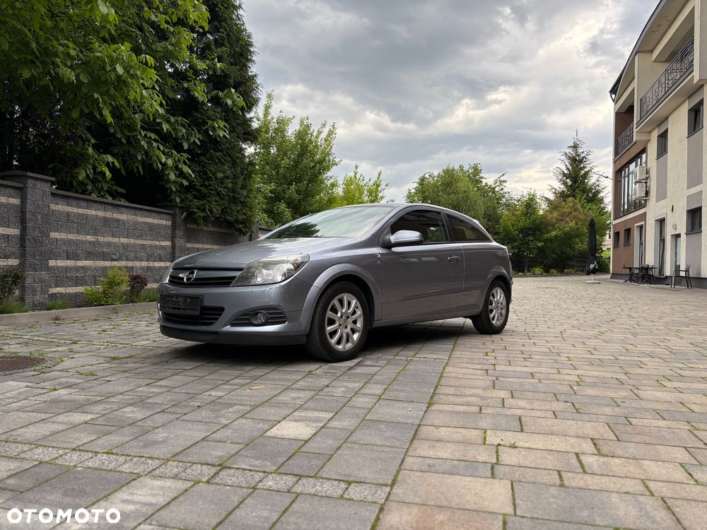 Opel Astra GTC 1.6 Edition - 8