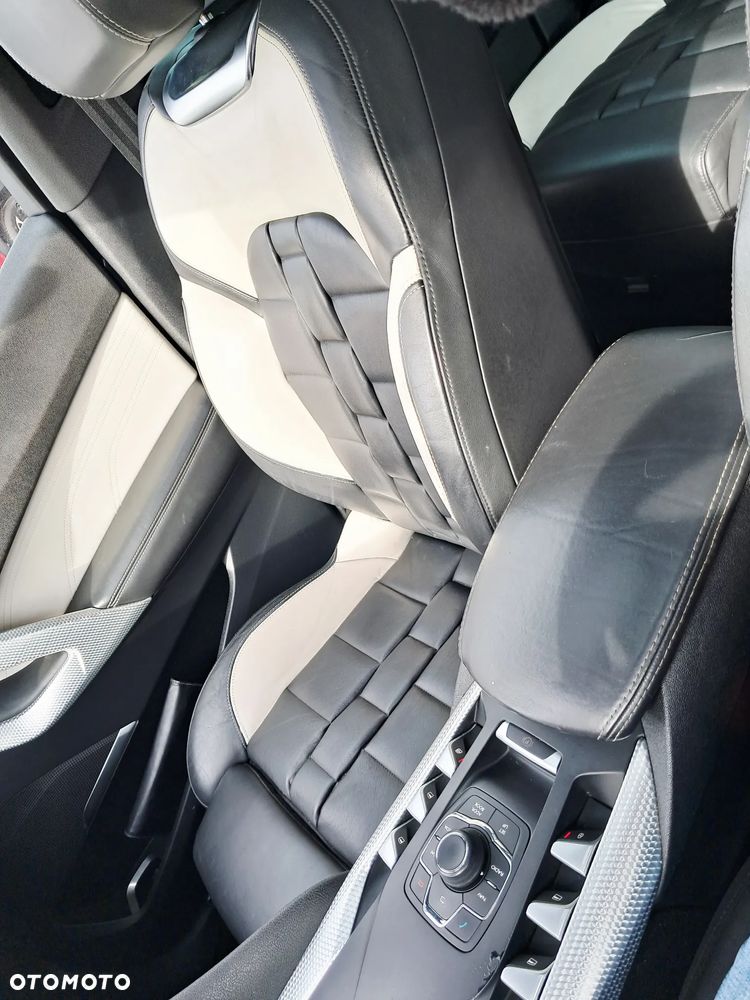 Citroën DS5 2.0 HDi Hybrid4 SoChic MCP - 17