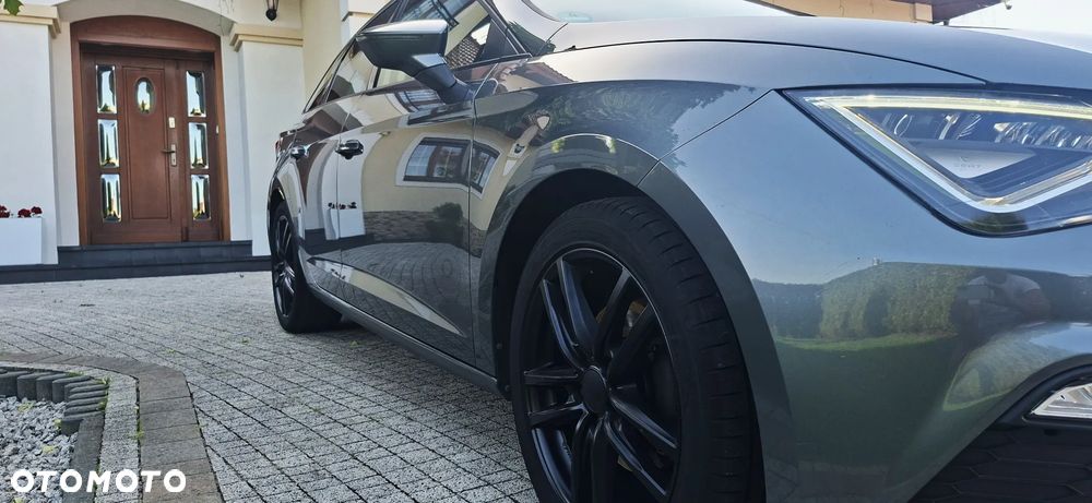 Seat Leon 1.4 EcoTSI FR Black S&S - 12