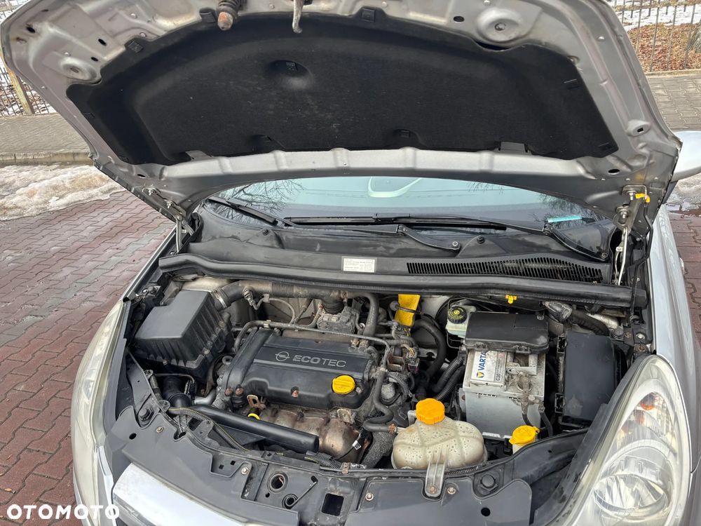 Opel Corsa 1.2 16V Enjoy - 6