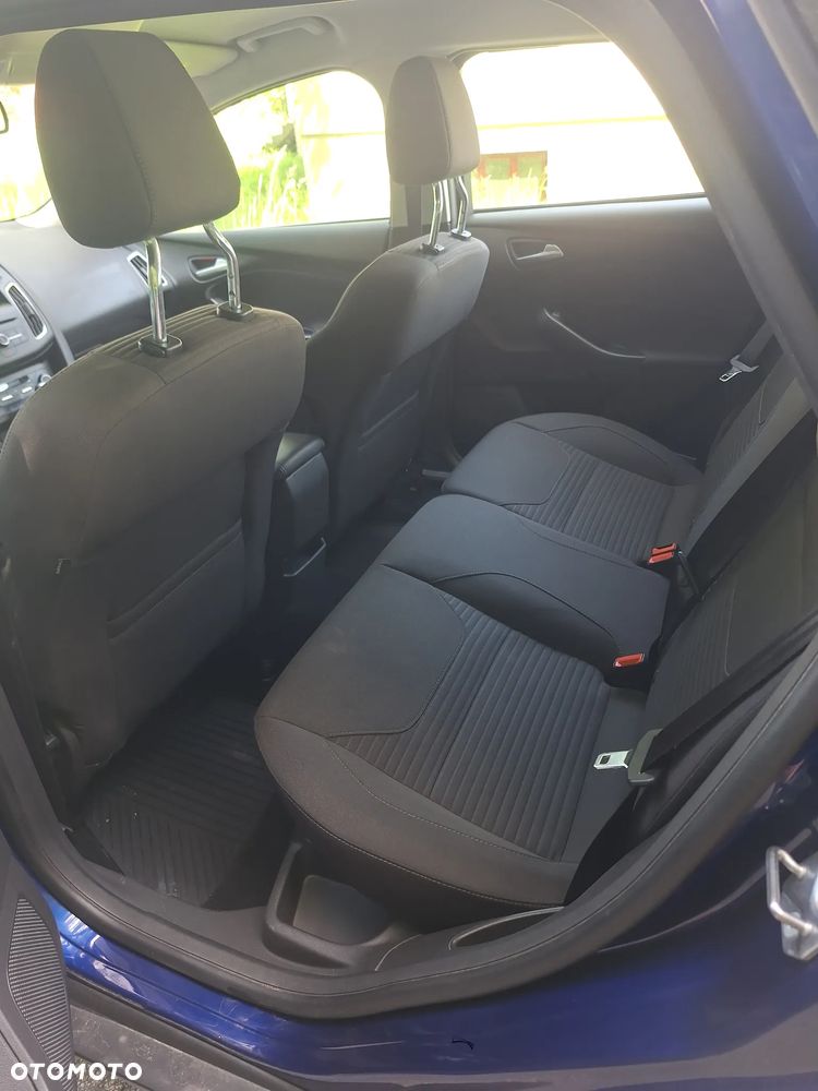 Ford Focus - 9