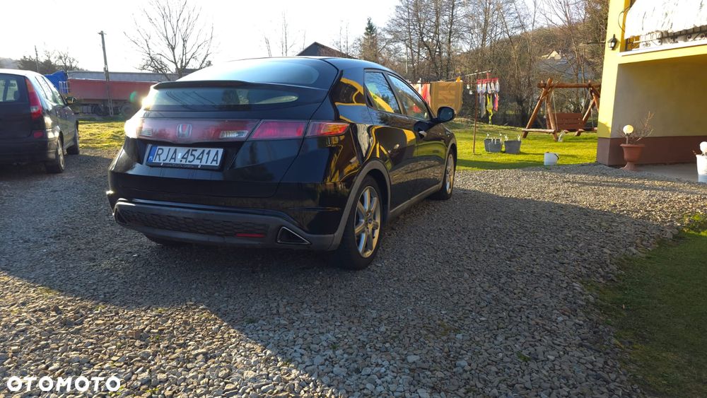 Honda Civic 1.8i-VTEC Comfort - 4