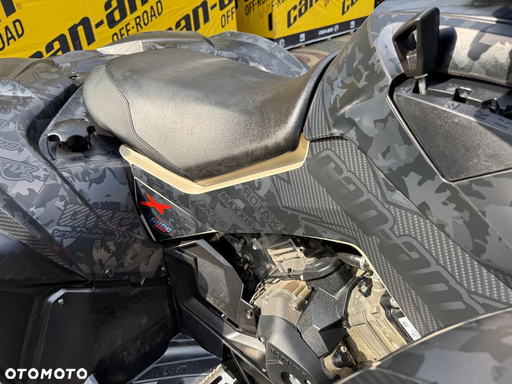 Can-Am Renegade - 10