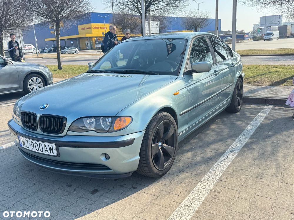 BMW Seria 3 325i Edition Exclusive - 1