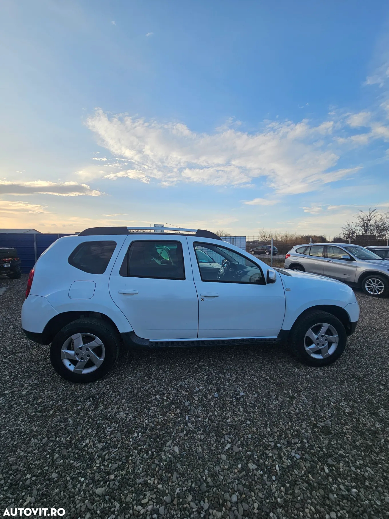 Dacia Duster 1.5 dCi 4x4 Laureate - 11