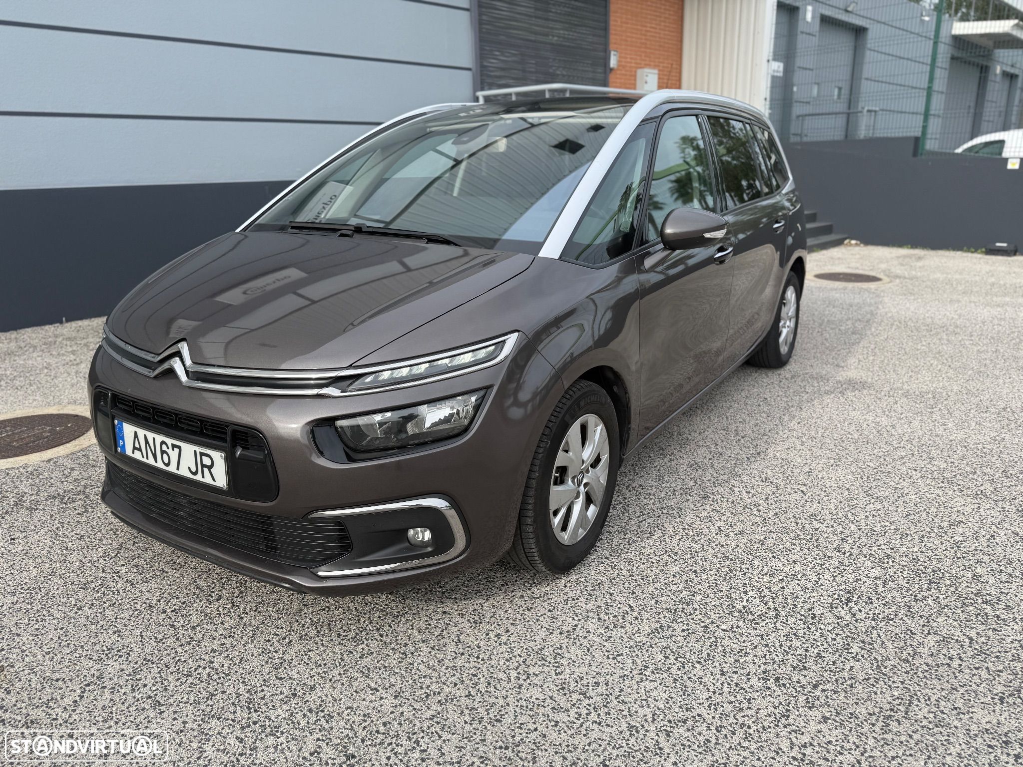 Citroën C4 Grand Picasso 1.6 e-HDi Exclusive - 1