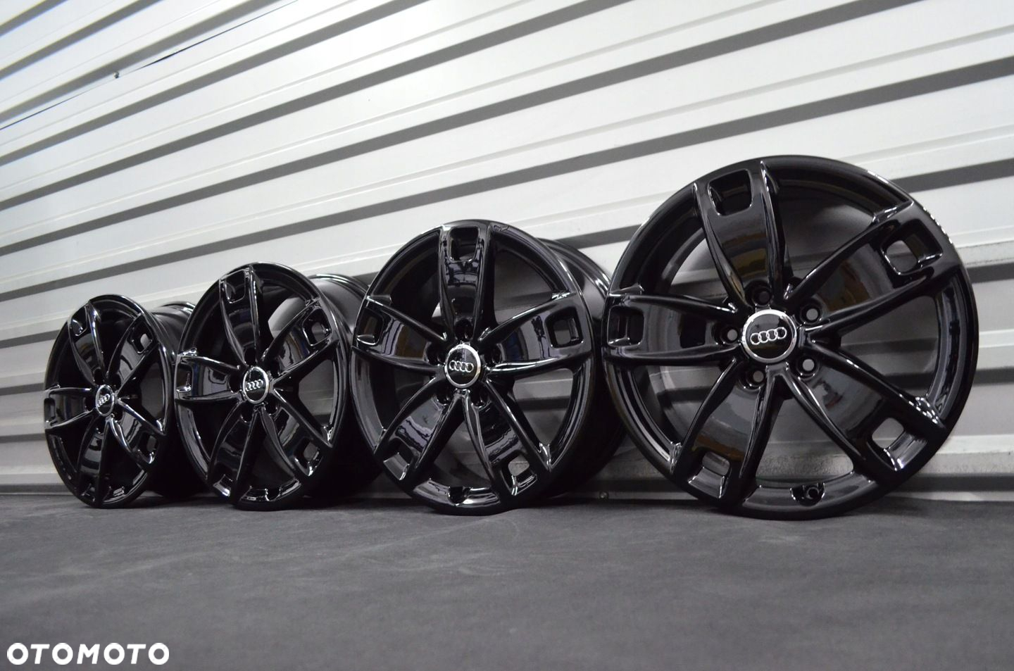 Felgi 5x112 R17 VW Golf Seat Audi A3 8p a4 b6 b7 Q2 S-Line - 2