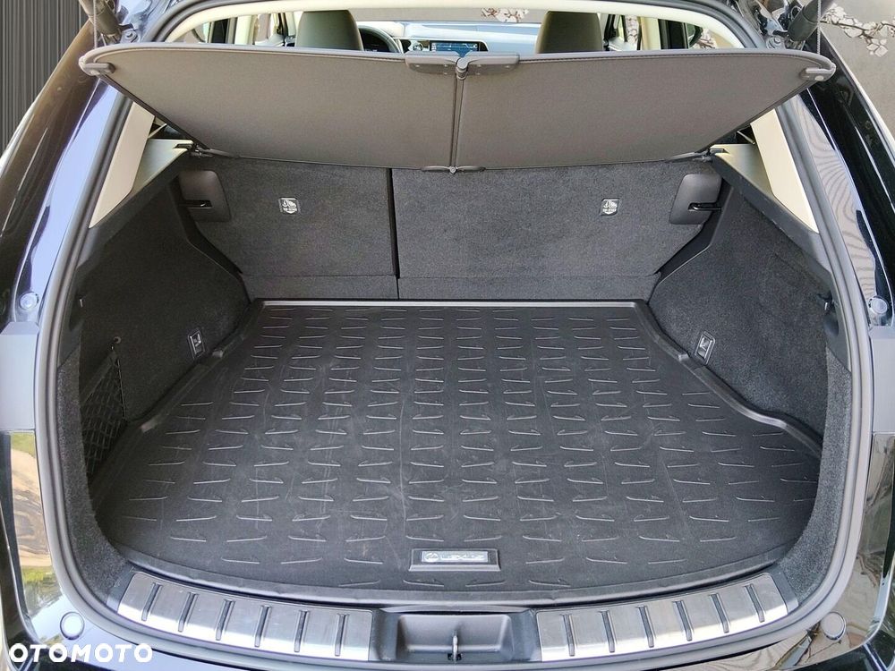 Lexus NX 350h Elegance 2WD - 26