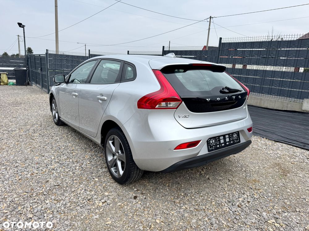 Volvo V40 - 3