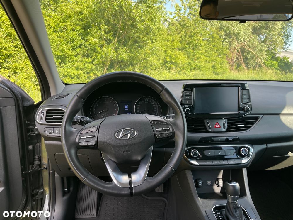 Hyundai i30 1.0 T-GDI Modern DCT - 11