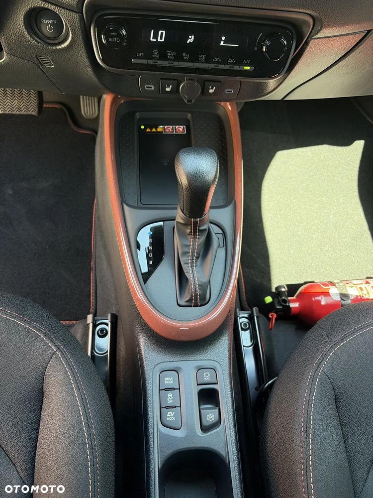 Toyota Aygo X Hybrid 1.5 Style e-CVT - 21