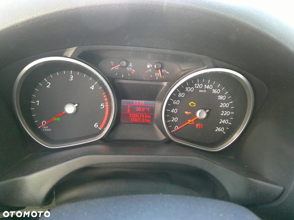 Ford Mondeo - 10