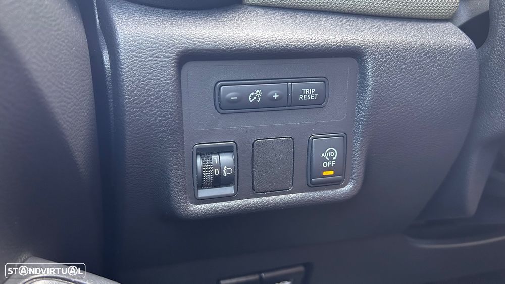 Nissan Micra 1.5 dCi N-Connecta Skyline S/S - 17