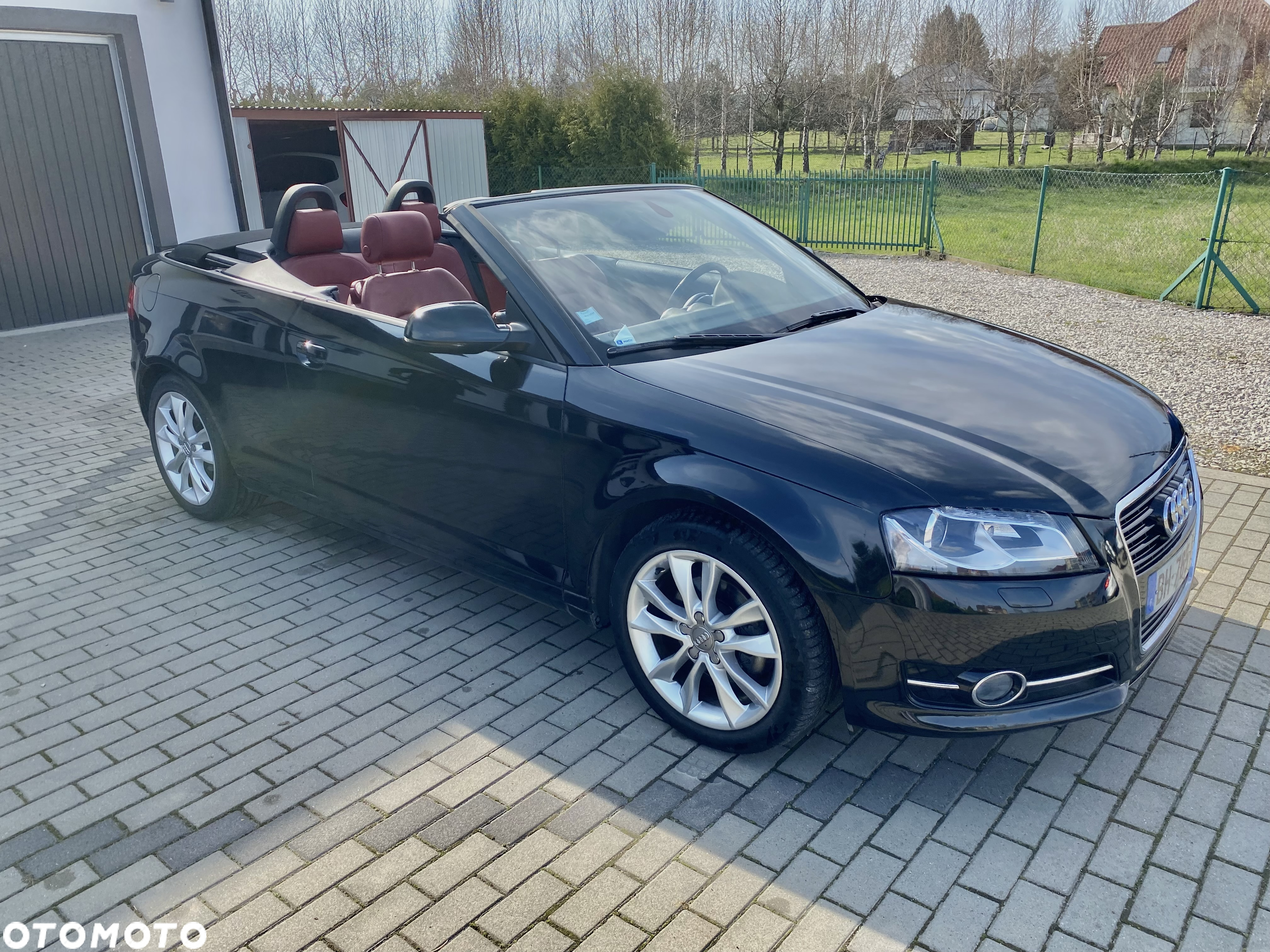 Audi A3 Cabriolet 2.0 TDI DPF Attraction - 2
