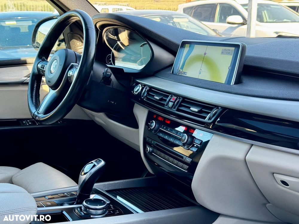BMW X5 xDrive30d - 7