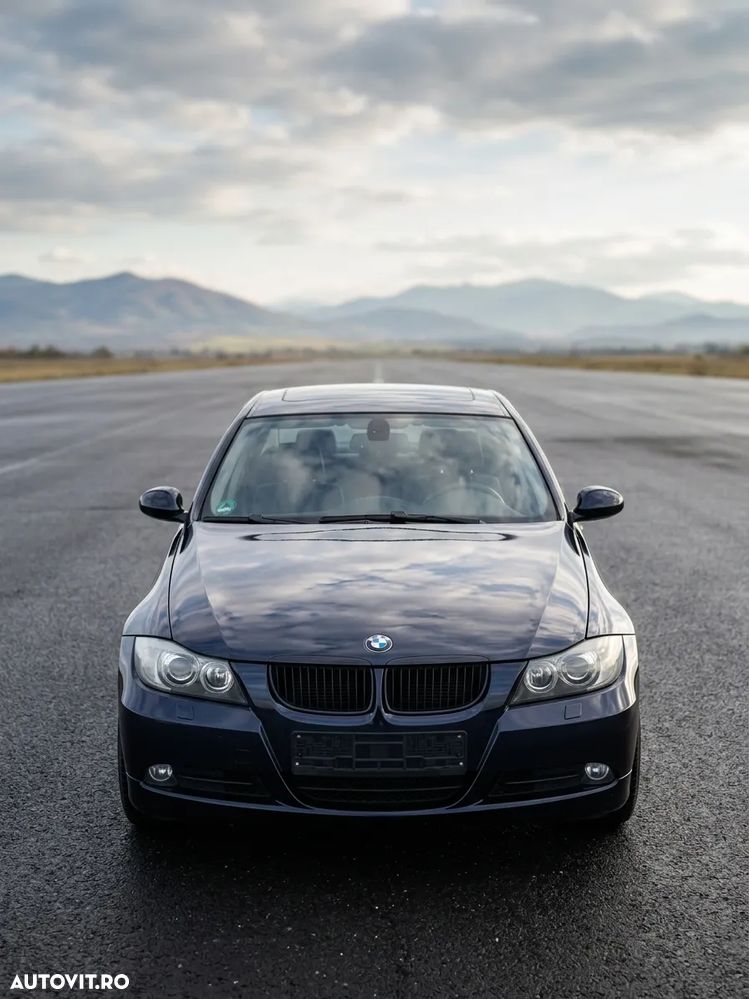 BMW Seria 3 320i - 2