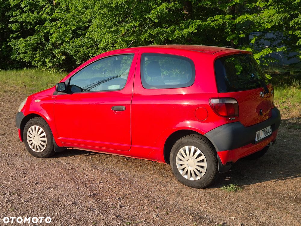 Toyota Yaris 1.0 Terra - 2