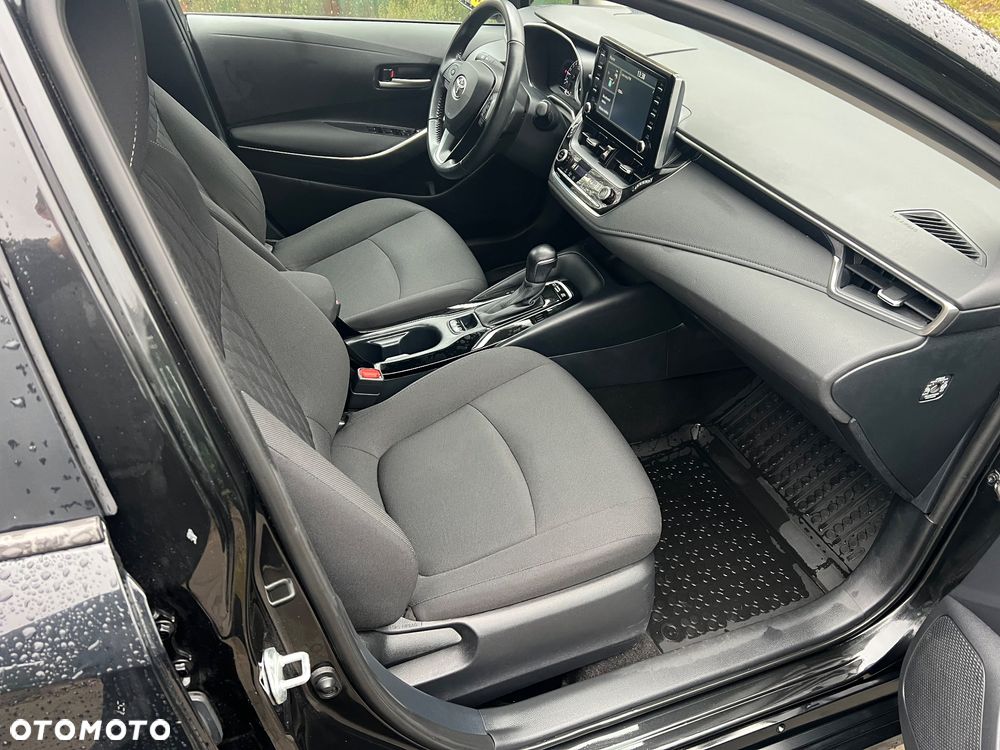 Toyota Corolla 1.8 Hybrid Comfort - 17