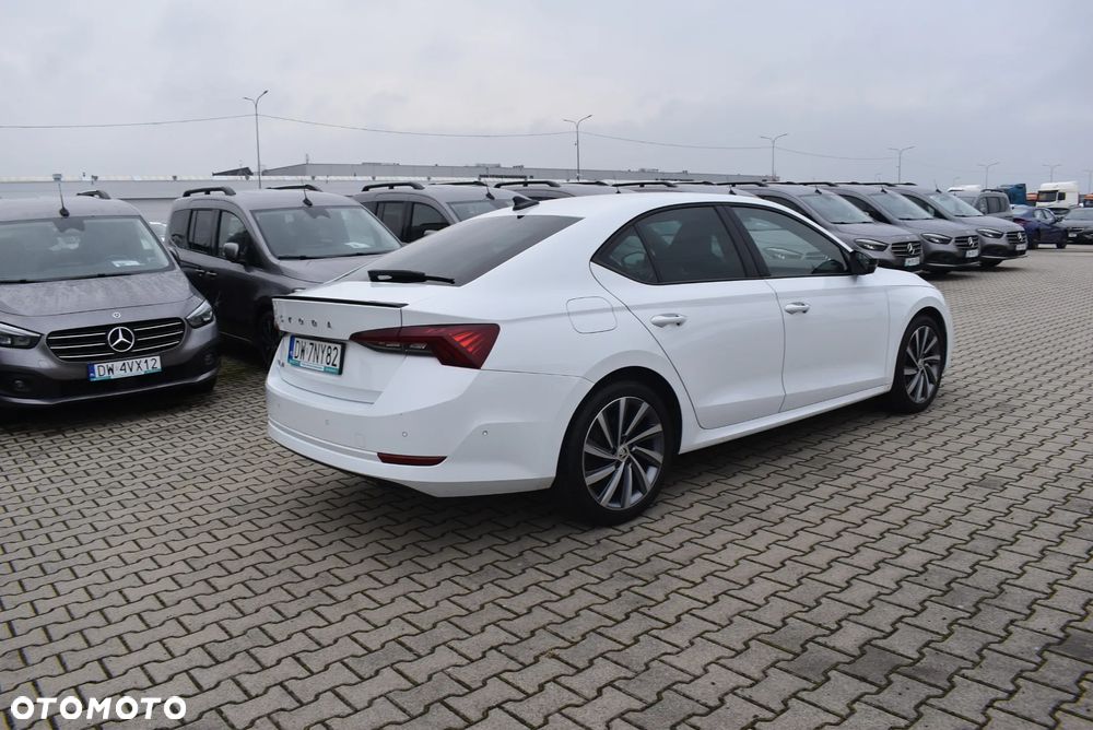 Skoda Octavia 1.5 TSI ACT Style - 6