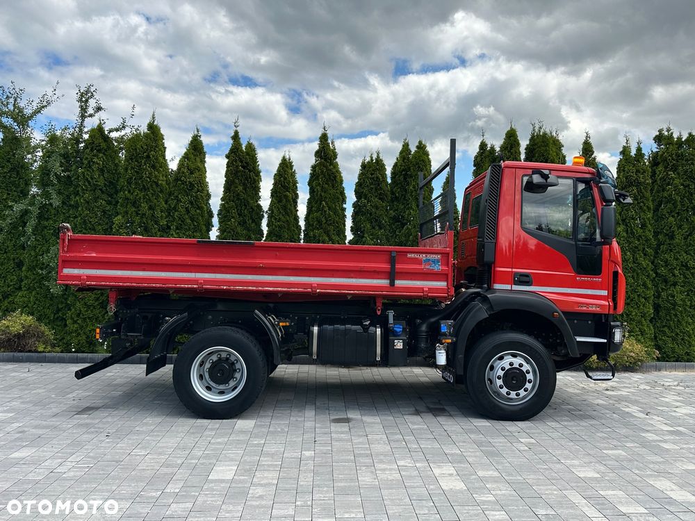 Iveco / EUROCARGO / 4X4 / 3X WYWROTKA / MANUAL / - 16