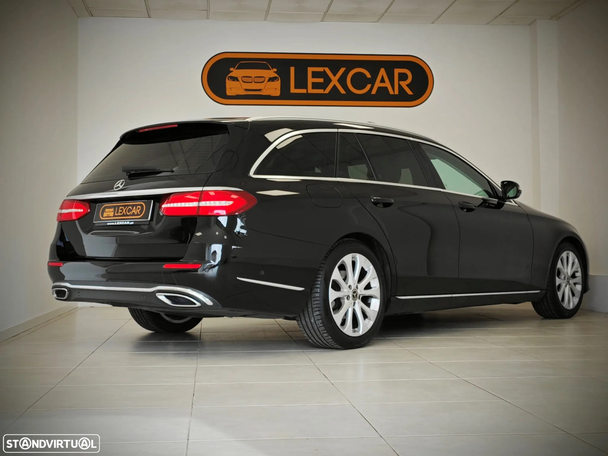 Mercedes-Benz E 220 d T 9G-TRONIC Exclusive - 25