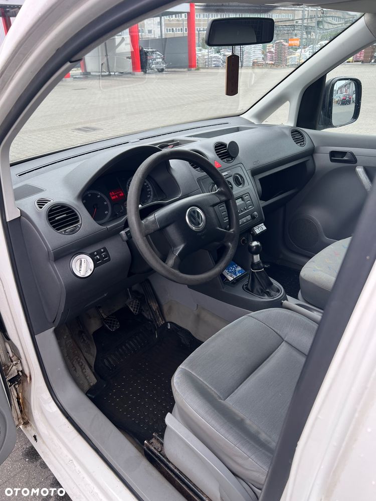 Volkswagen Caddy - 13