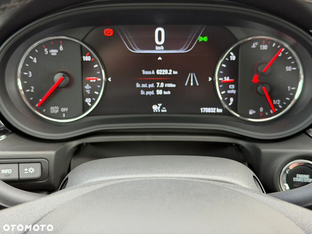 Opel Insignia 2.0 CDTI 4x4 ecoFLEX Start/Stop Innovation - 32