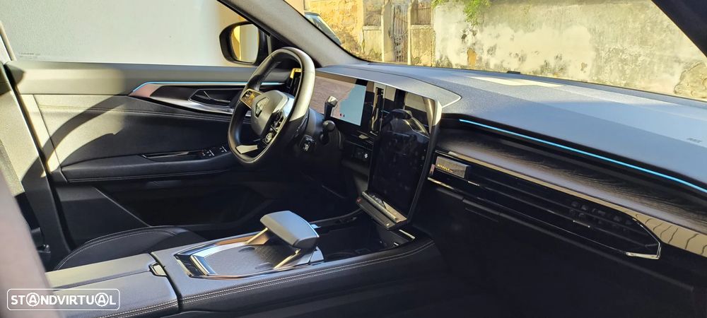 Renault Austral 1.3 Mild Hybrid Iconic Auto - 33