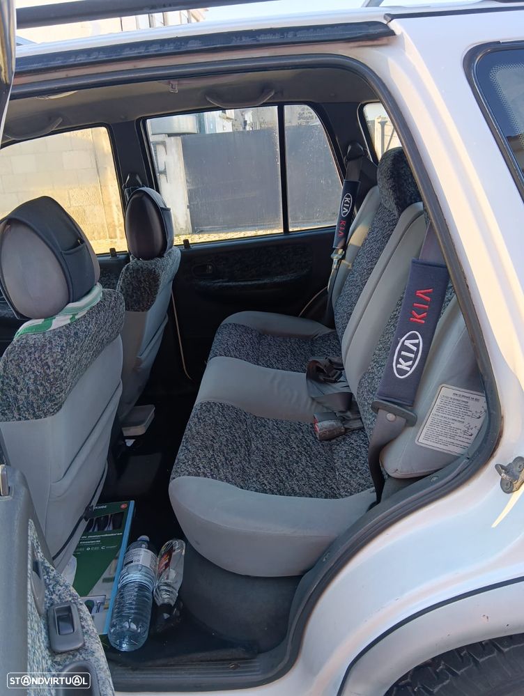 Kia Sportage 2.0 TDi DX - 3