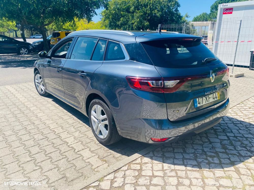 Renault Mégane Sport Tourer 1.5 Blue dCi Business - 4