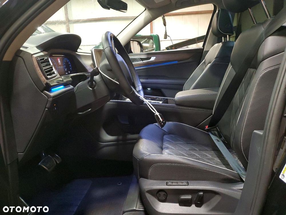 Volkswagen Atlas - 8