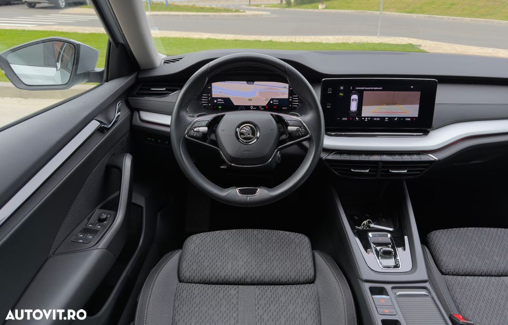 Skoda Octavia 2.0 TDI DSG Clever - 13