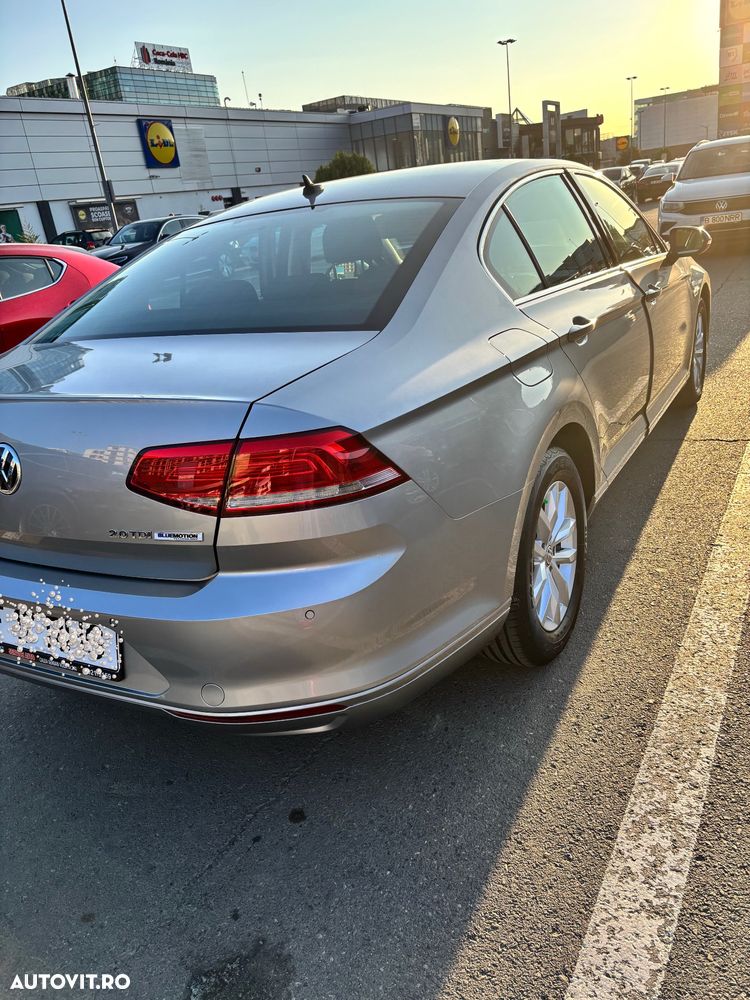 Volkswagen Passat 2.0 TDI (BlueMotion Technology) DSG Comfortline - 27