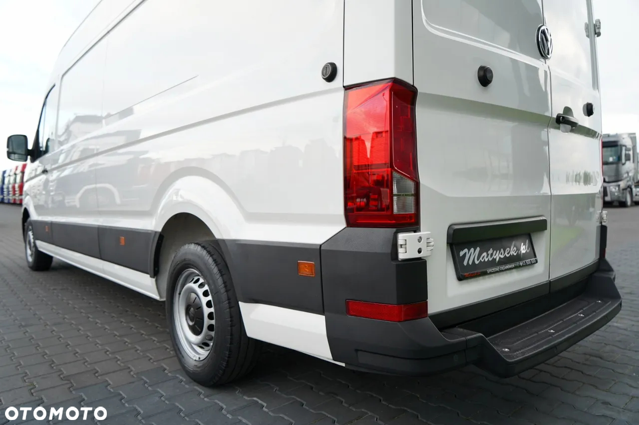 Volkswagen CRAFTER  / 2.0 D / FURGON BLASZAK / NAJAZD ALUMINIOWY /  DMC: 3500 KG / 2018 ROK / SPROWADZONY / PO KONTRAKCIE SERWISOWYM - 16