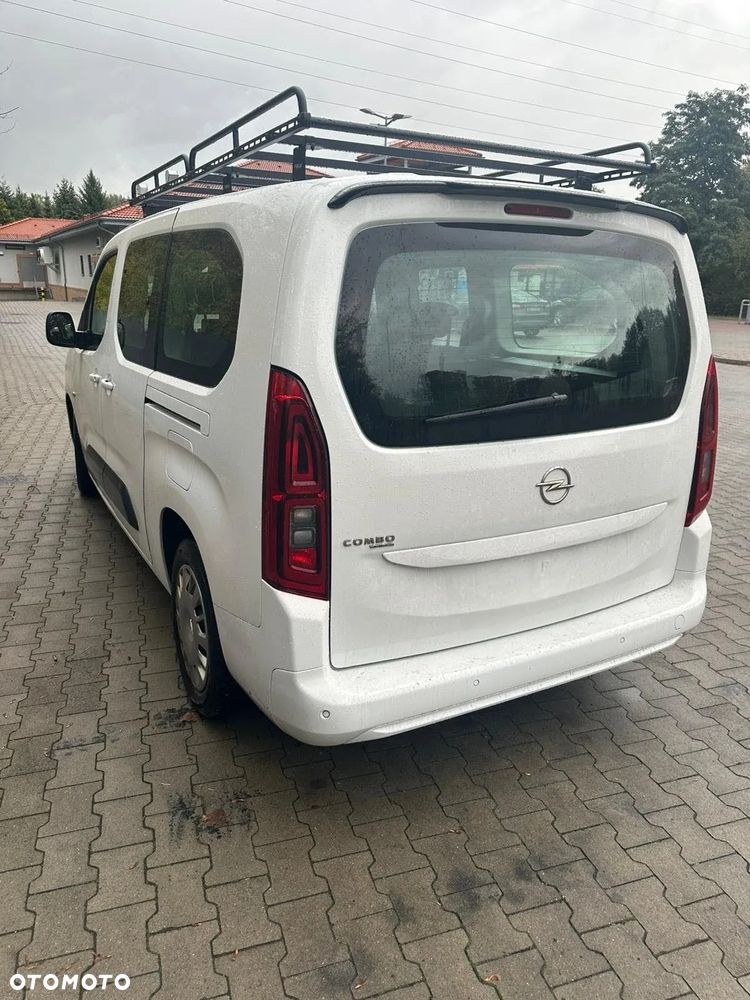 Opel Combo XL 1.2 Turbo Enjoy S&S - 4