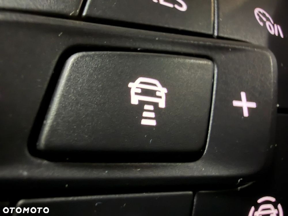 Volkswagen Golf Variant - 6