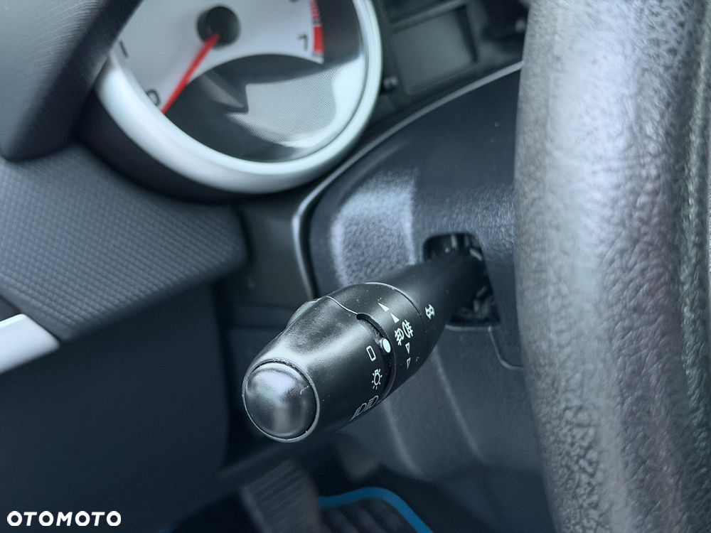 Peugeot 207 75 Urban Move - 17