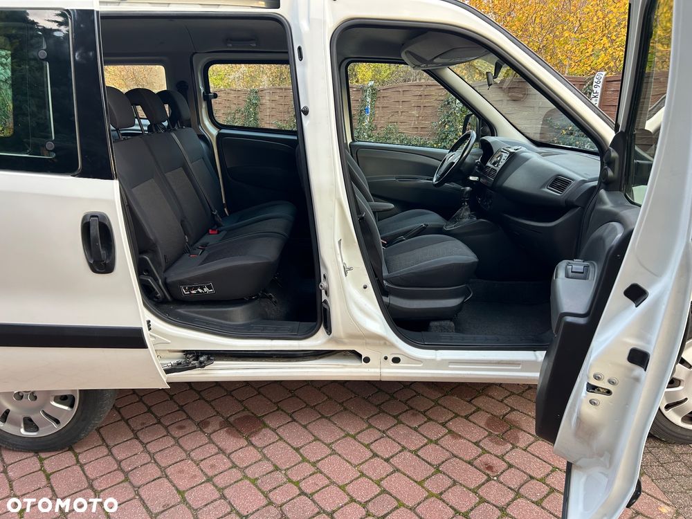 Fiat Doblo 1.4 16V Start&Stopp MyLife Family - 23