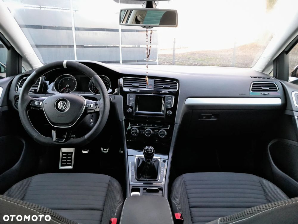 Volkswagen Golf 2.0 TDI BlueMotion Technology Cup - 8