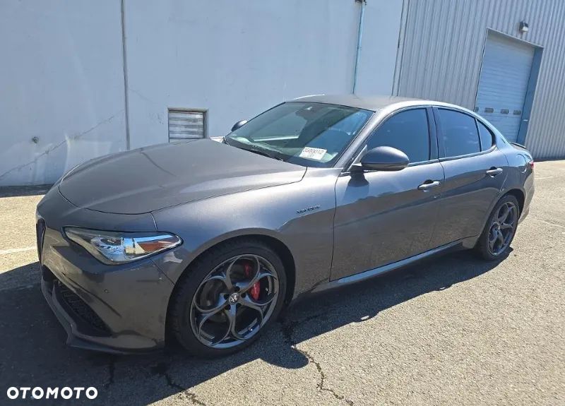 Alfa Romeo Giulia 2.0 Turbo TI Q4 - 1