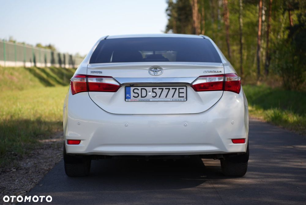 Toyota Corolla 1.4 D-4D Premium - 9