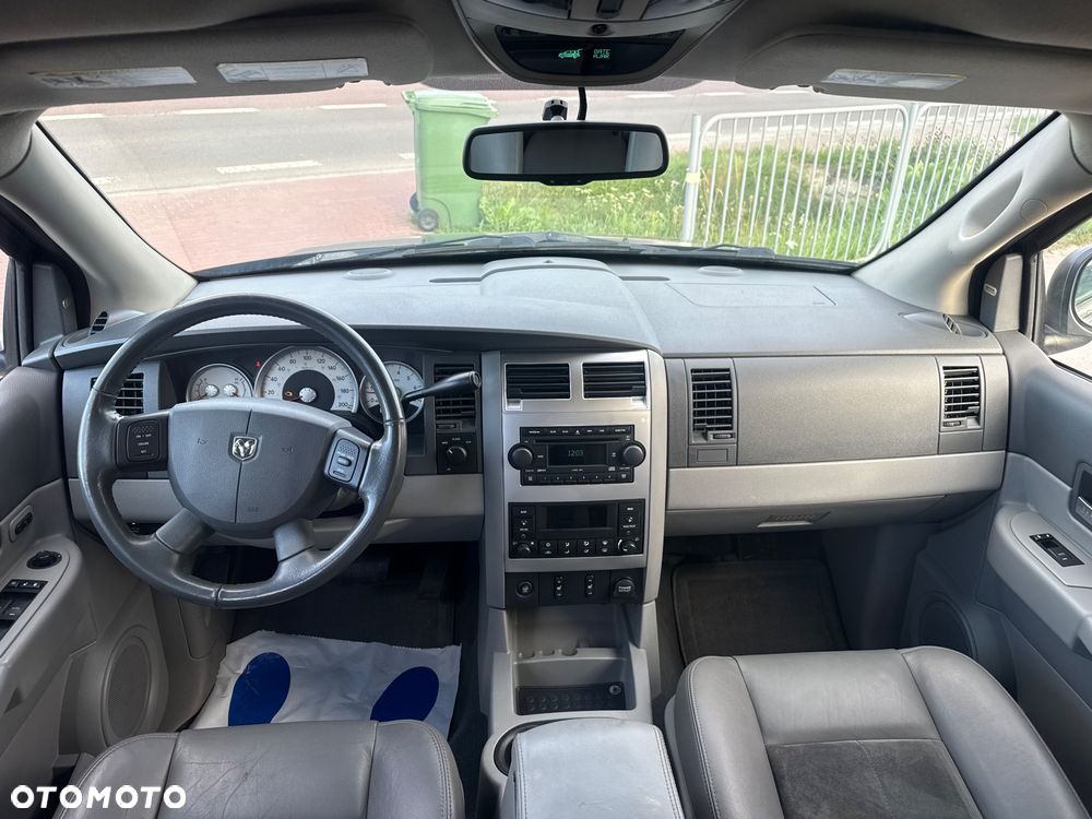 Dodge Durango 5.7 HEMI - 8