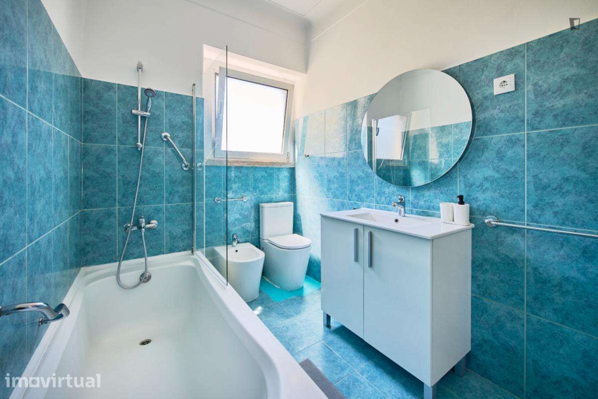 Quarto - localizado em Arroios Lisbon - Grande imagem: 3/24