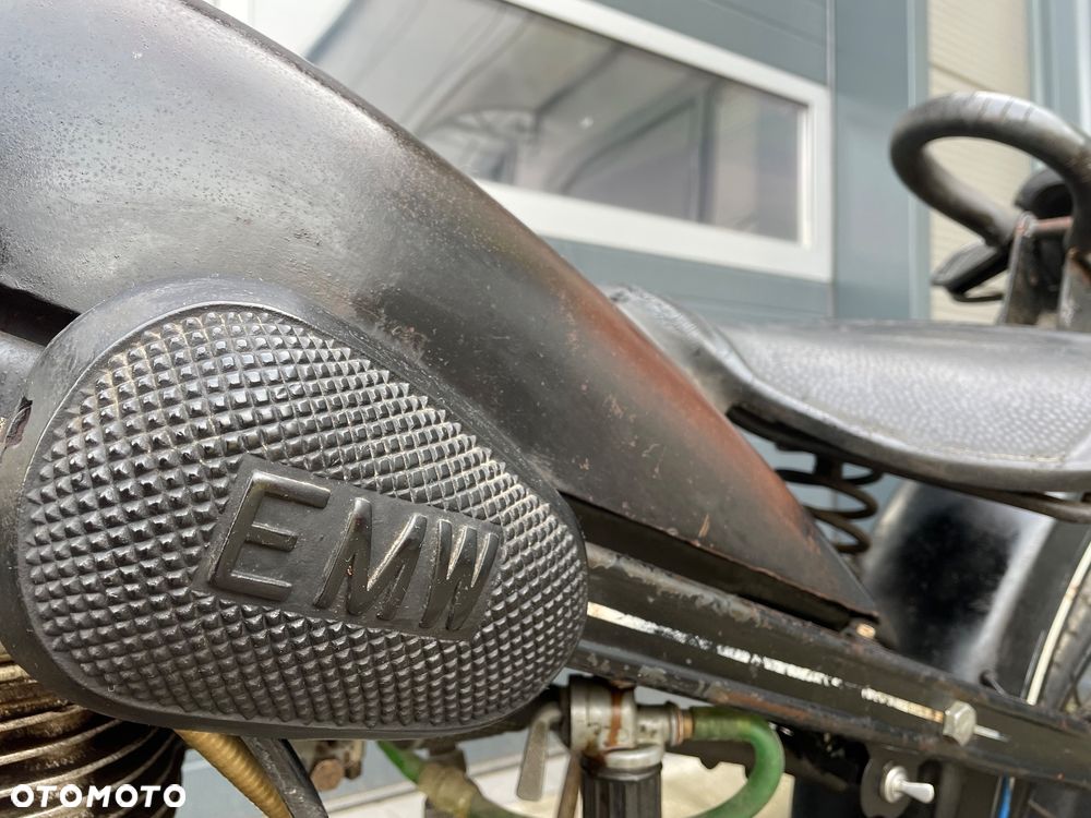 BMW R - 24