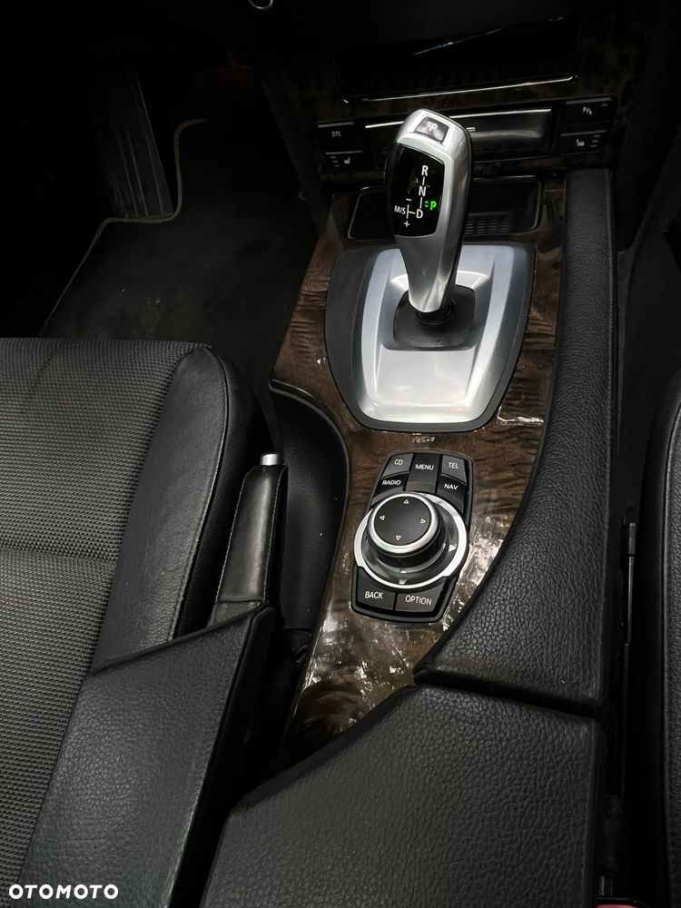 BMW Seria 5 520d Edition Exclusive - 24
