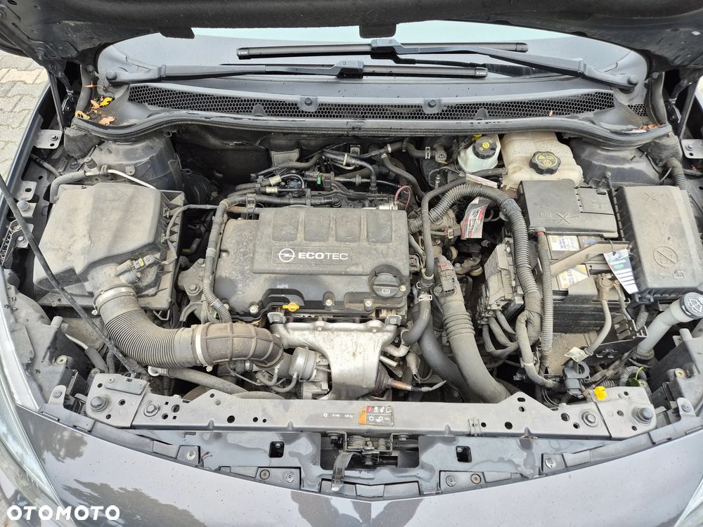 Opel Astra 1.4 Turbo Active - 20