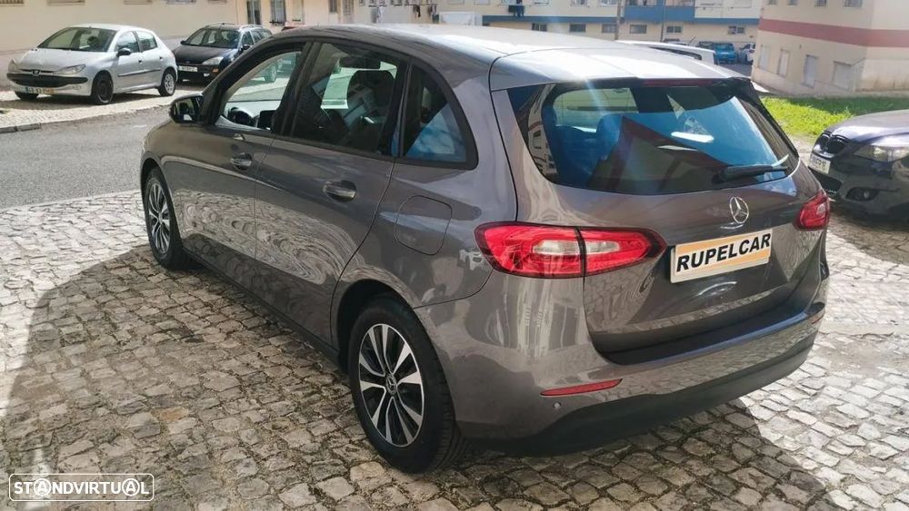 Mercedes-Benz B 180 d Style Plus - 7
