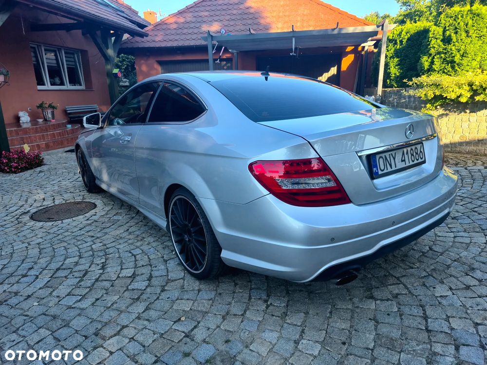 Mercedes-Benz Klasa C 220 CDI 7G-TRONIC Edition - 5