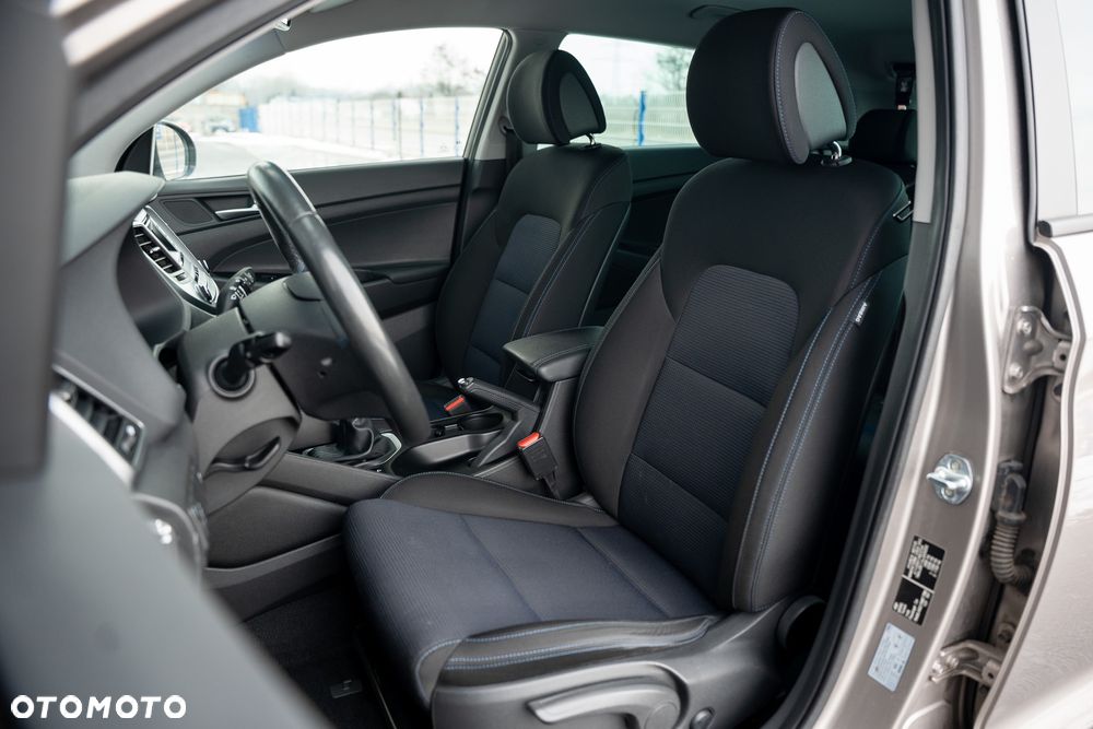 Hyundai Tucson 1.6 GDi Comfort 2WD - 24