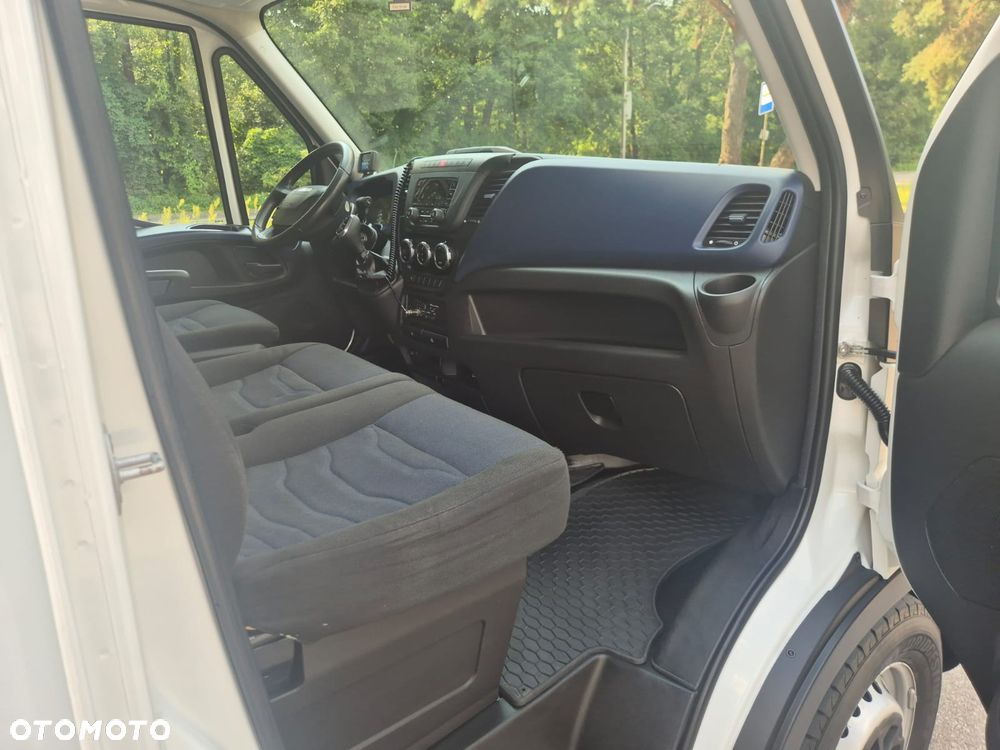 Iveco Daily - 38